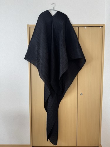 Poncho scialle con cappuccio