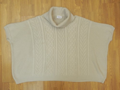 Poncho maglione collo polo